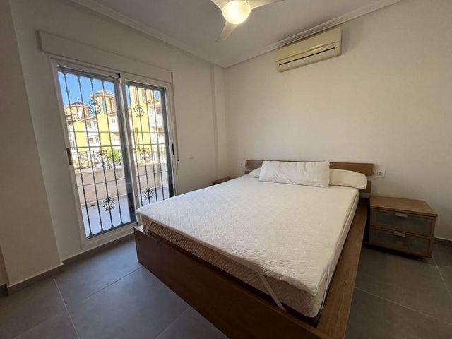 3 chambre Maison de Ville à vendre à La Zenia, Orihuela avec piscine - 285 000 € (Ref: 10113340)