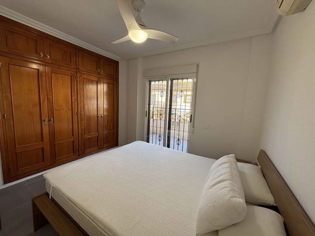 3 chambre Maison de Ville à vendre à La Zenia, Orihuela avec piscine - 285 000 € (Ref: 10113340)