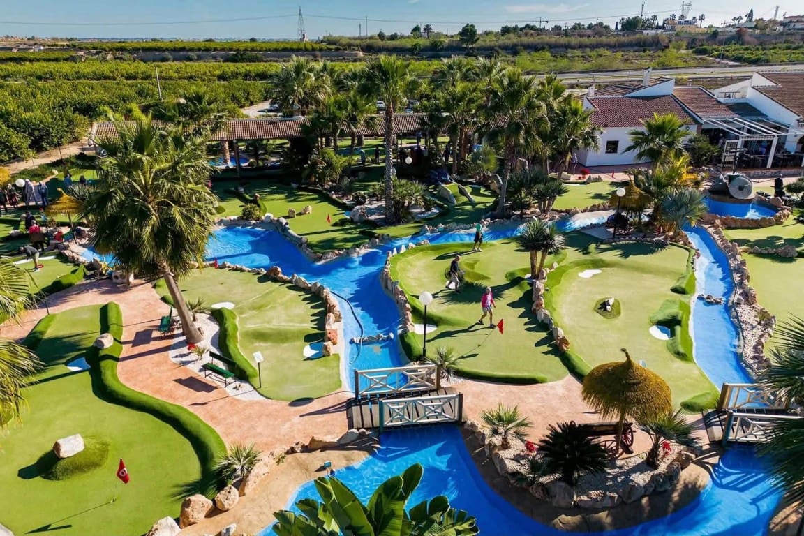 1 chambre Appartement à vendre à Villamartin avec piscine - 116 000 € (Ref: 10120788)