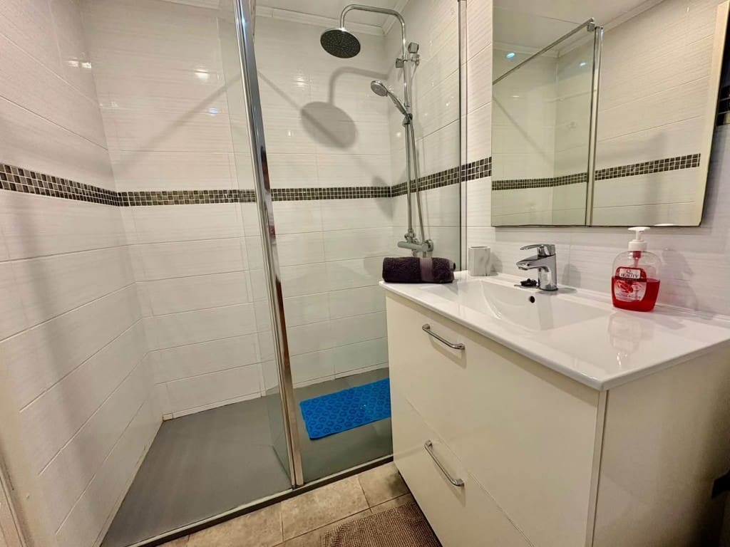 3 bedroom Apartment for sale in La Florida with pool - € 169,950 (Ref: 10125043)