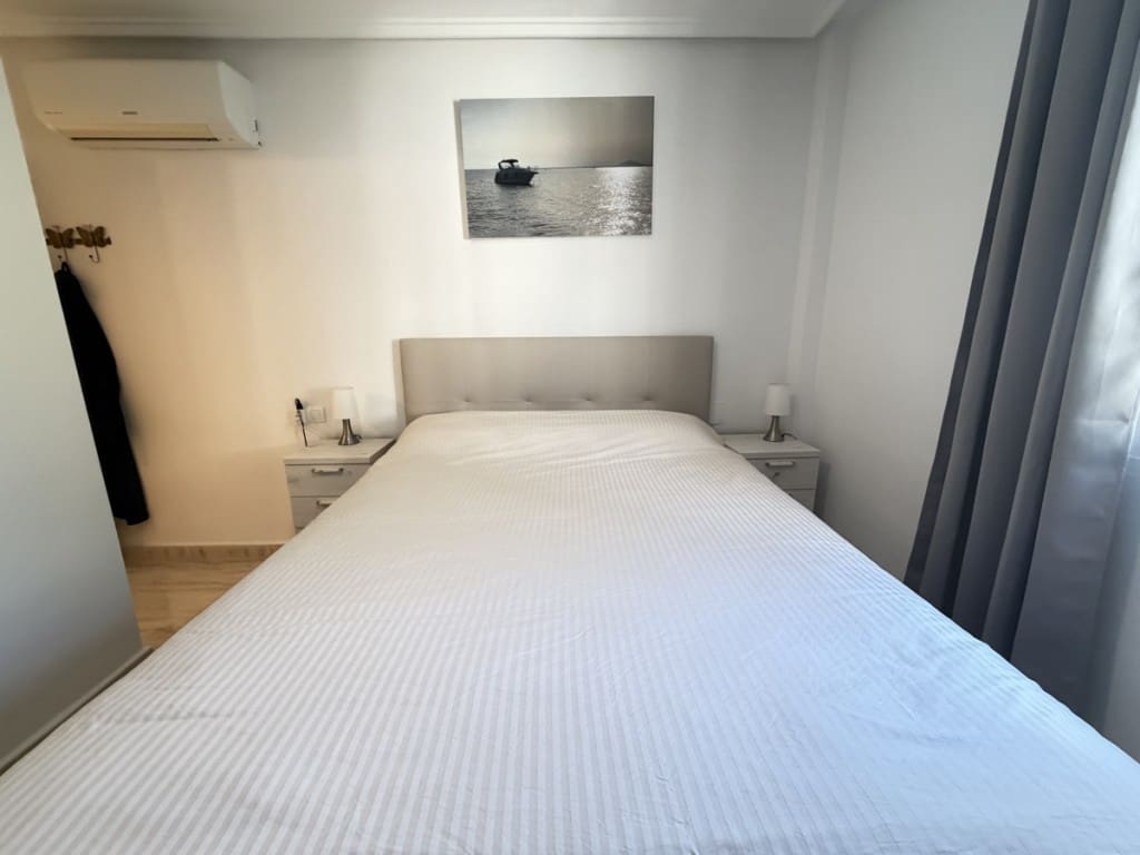 2 makuuhuone Huoneisto myytävänä paikassa Los Dolses mukana uima-altaan - 219 000 € (Ref: 10134903)