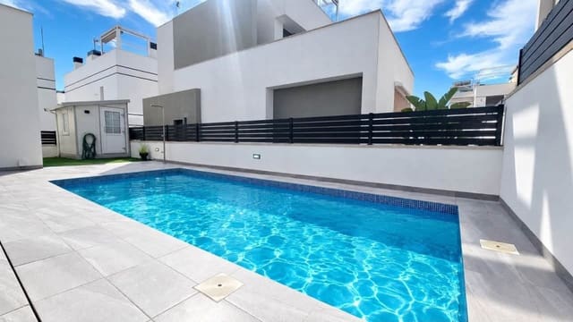 6 sovrum Villa till salu i Villamartin, Orihuela med pool garage - 546 950 € (Ref: 10147397)