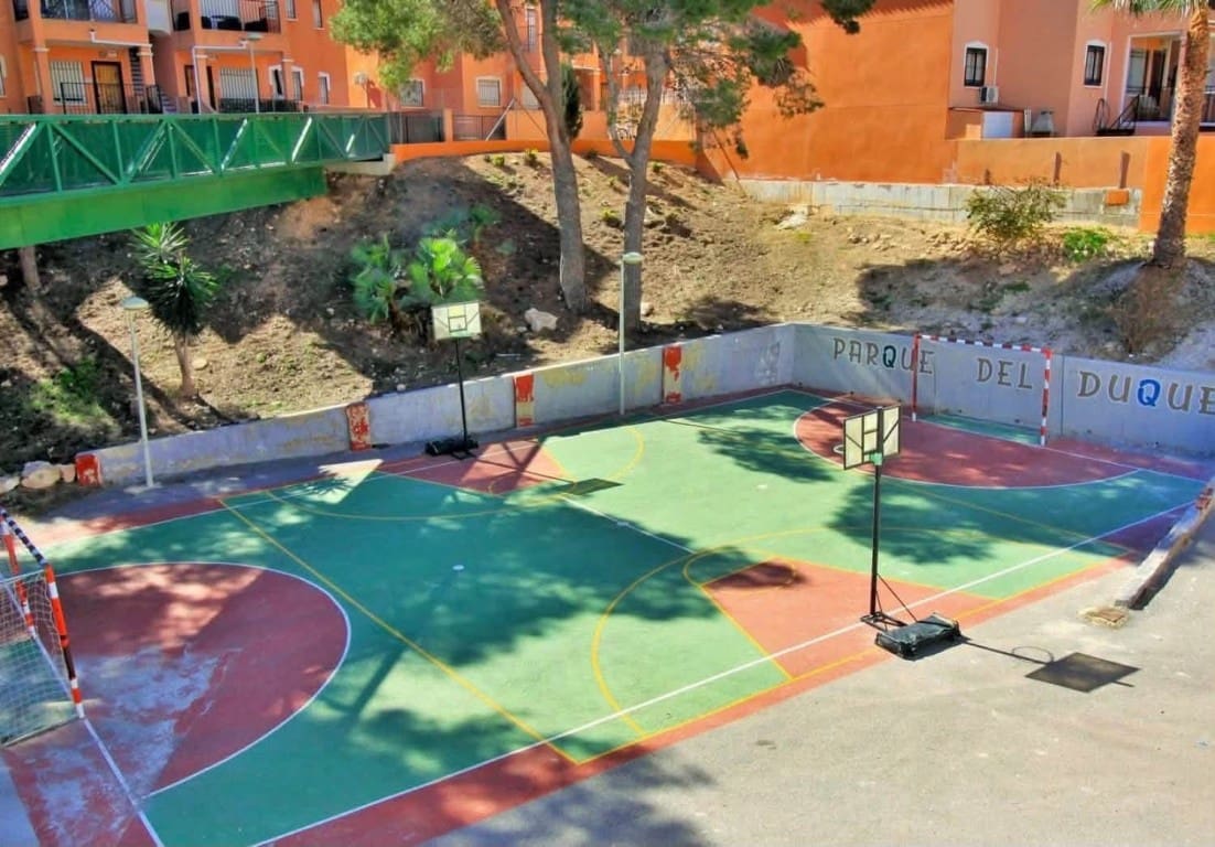 3 soveværelse Lejlighed til salg i Playa Flamenca med swimmingpool garage - € 169.000 (Ref: 10154255)