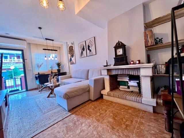 Pareado de 3 habitaciones en Villamartin, Orihuela en venta con piscina garaje - 289.000 € (Ref: 10154346)