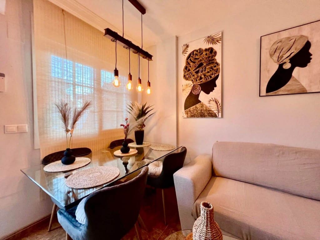 Pareado de 3 habitaciones en Villamartin en venta con piscina garaje - 289.000 € (Ref: 10154346)