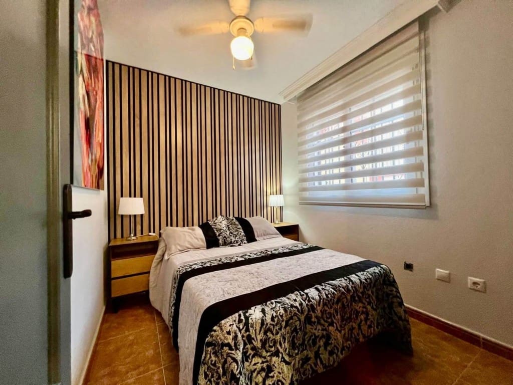 Pareado de 3 habitaciones en Villamartin en venta con piscina garaje - 289.000 € (Ref: 10154346)