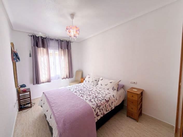 2 bedroom Apartment for sale in La Florida with pool - € 132,000 (Ref: 10154347)