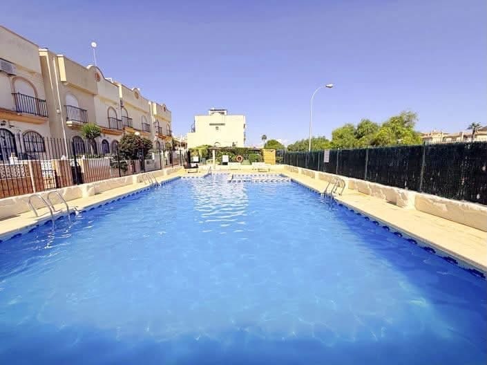 2 bedroom Apartment for sale in La Florida with pool - € 132,000 (Ref: 10154347)