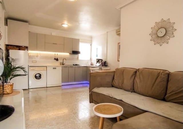 2 soverom Leilighet til salgs i Los Balcones med svømmebasseng - € 149 000 (Ref: 10156829)