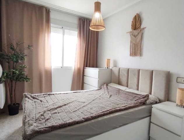 2 soverom Leilighet til salgs i Los Balcones med svømmebasseng - € 149 000 (Ref: 10156829)