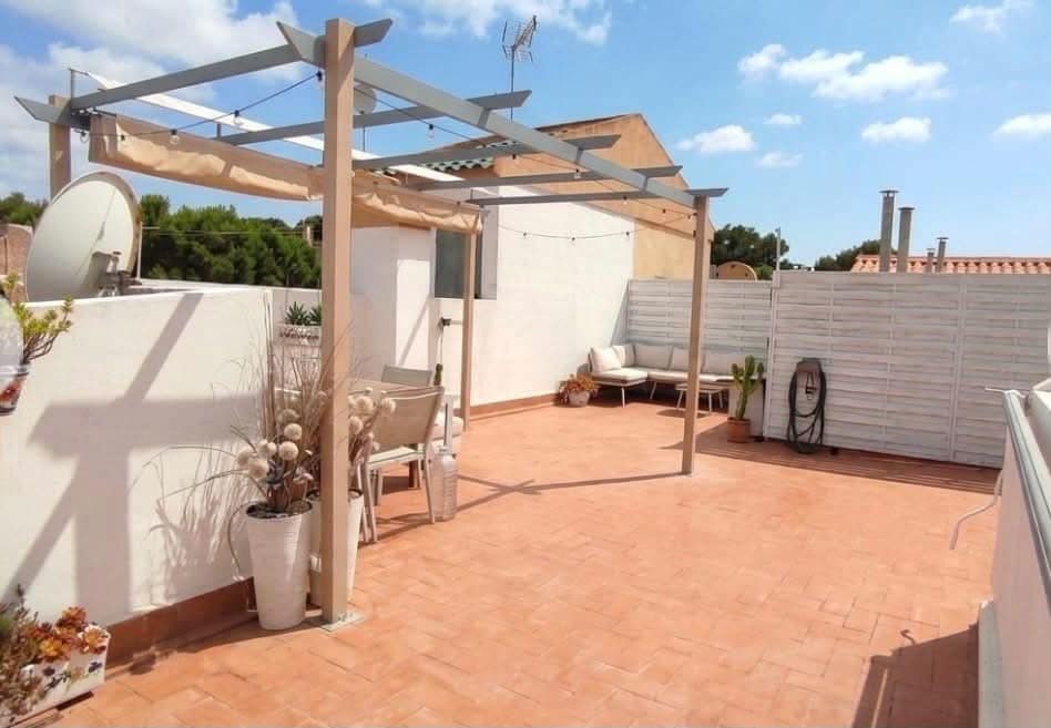 2 slaapkamer Appartement te koop in Los Balcones met zwembad - € 149.000 (Ref: 10156829)