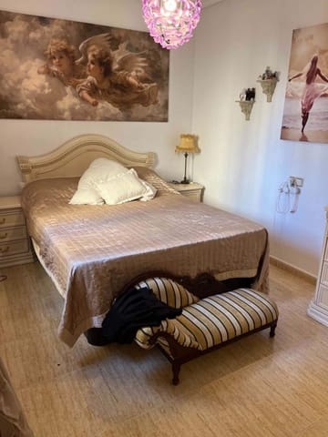 3 soverom Kjedet enebolig til salgs i Villamartin, Orihuela med svømmebasseng garasje - € 319 990 (Ref: 10158918)