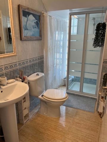 3 soverom Kjedet enebolig til salgs i Villamartin, Orihuela med svømmebasseng garasje - € 319 990 (Ref: 10158918)