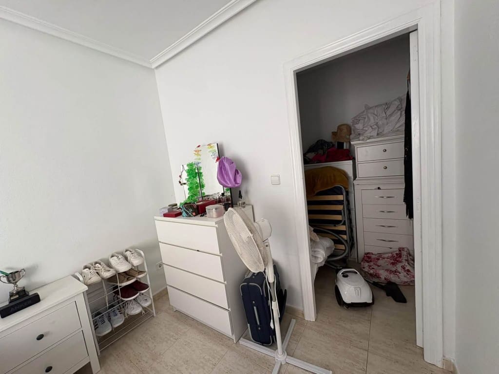 3 bedroom Semi-detached Villa for sale in Los Altos with pool - € 219,000 (Ref: 10158920)