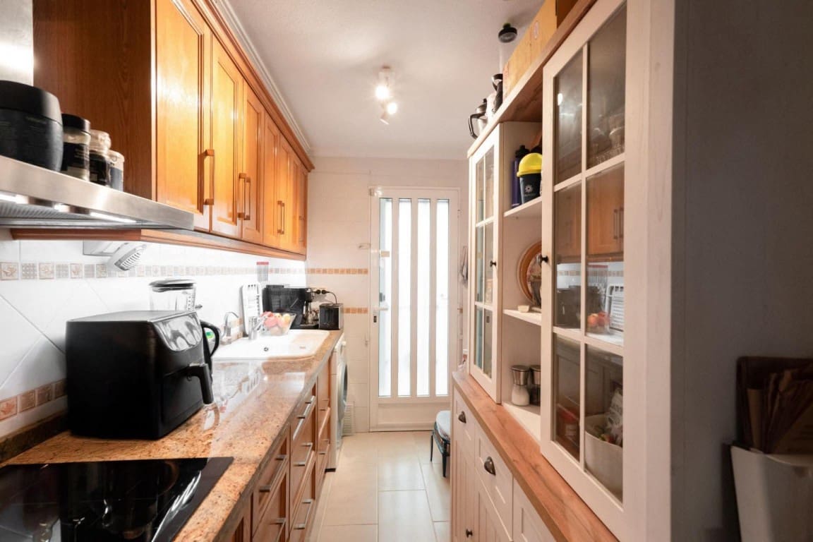 2 Zimmer Villa zu verkaufen in Playa Flamenca mit Pool Garage - 211.900 € (Ref: 10160002)