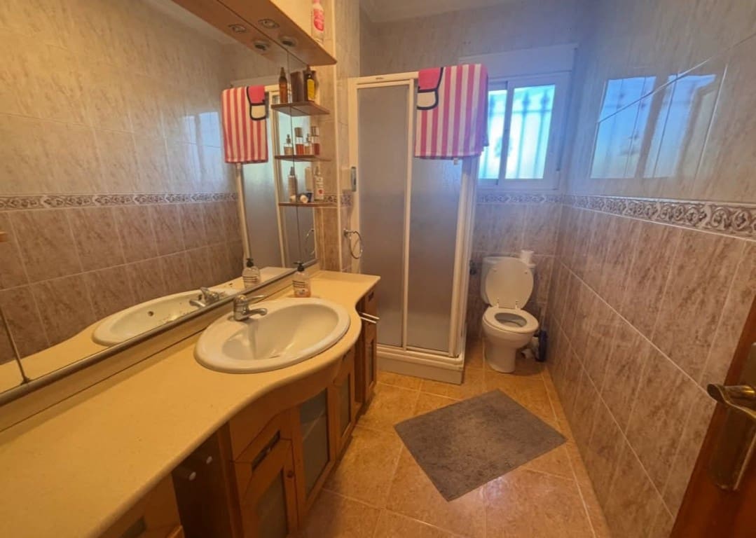 3 bedroom Villa for sale in La Zenia with pool garage - € 349,000 (Ref: 10160003)