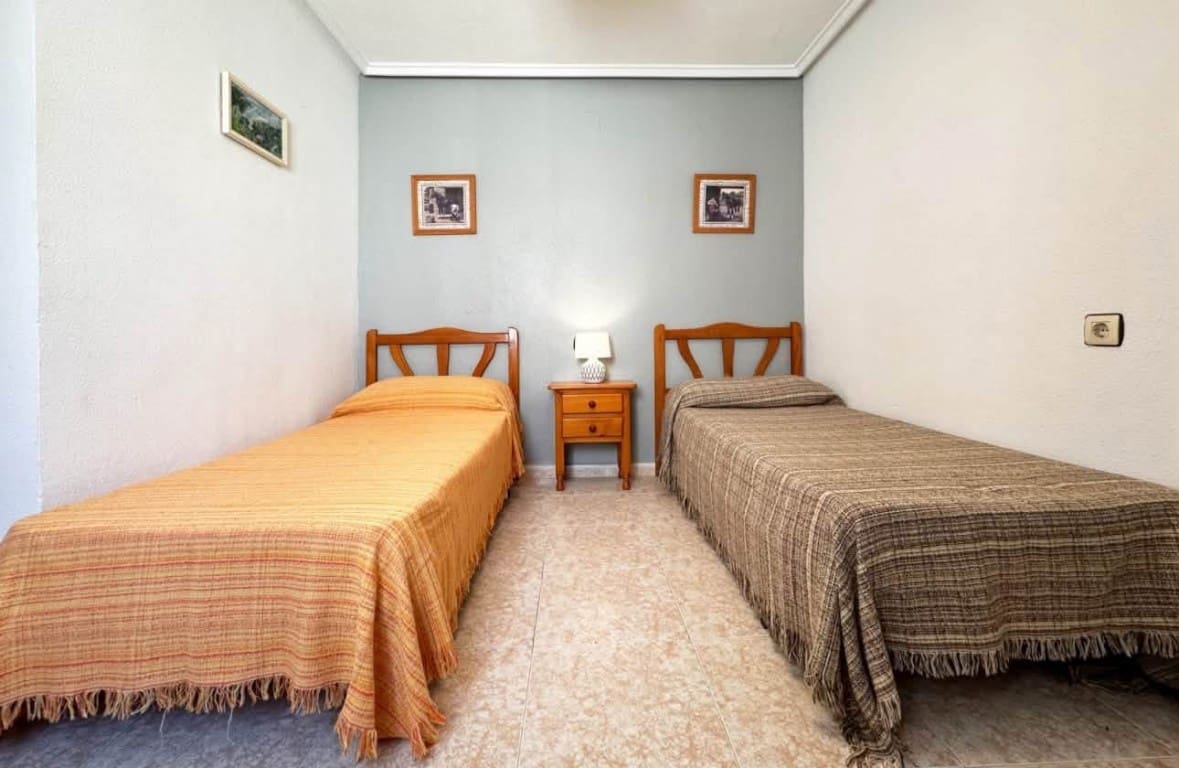 2 soveværelse Lejlighed til salg i Los Balcones med swimmingpool - € 154.900 (Ref: 10160005)