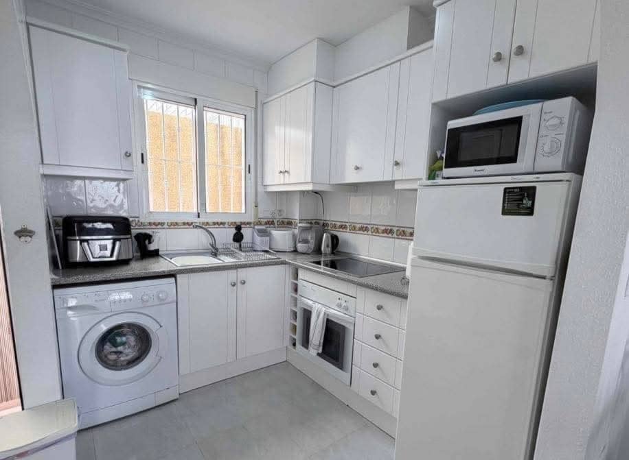 3 bedroom Townhouse for sale in Playa Flamenca with pool garage - € 185,000 (Ref: 10160006)