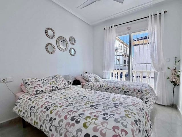 3 Zimmer Haus zu verkaufen in Playa Flamenca, Orihuela mit Pool Garage - 185.000 € (Ref: 10160006)