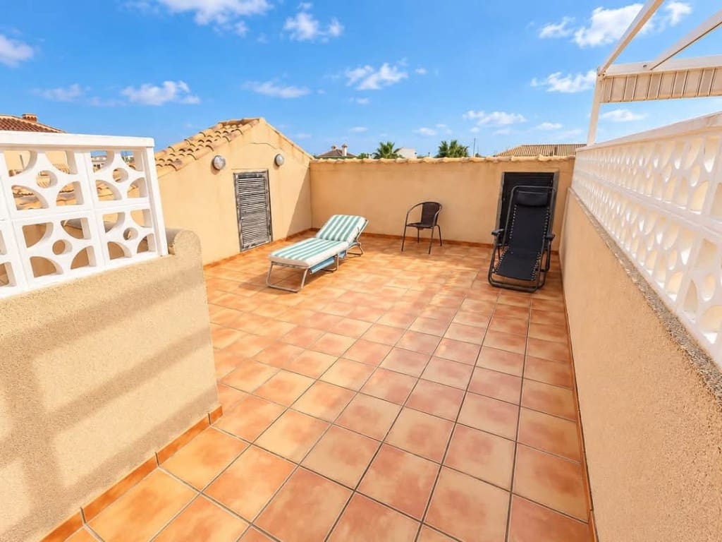 2 bedroom Apartment for sale in La Zenia with pool garage - € 160,000 (Ref: 10160120)