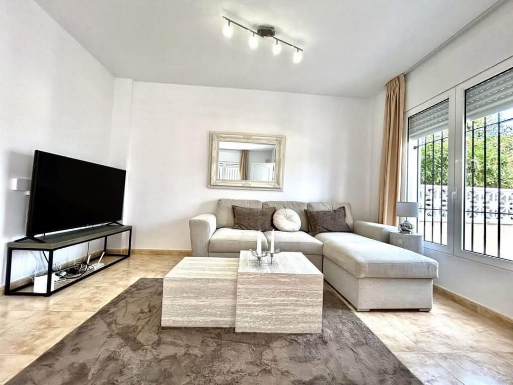 Pareado de 3 habitaciones en Dehesa de Campoamor en venta con piscina garaje - 345.000 € (Ref: 10160121)