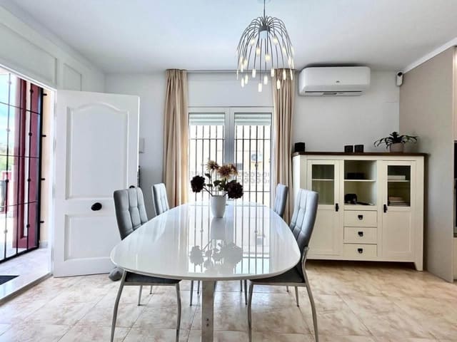 Pareado de 3 habitaciones en Dehesa de Campoamor, Orihuela en venta con piscina garaje - 345.000 € (Ref: 10160121)