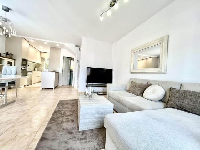 Pareado de 3 habitaciones en Dehesa de Campoamor, Orihuela en venta con piscina garaje - 345.000 € (Ref: 10160121)