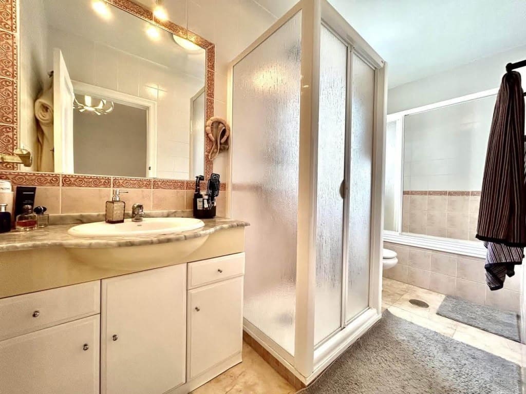 Pareado de 3 habitaciones en Dehesa de Campoamor en venta con piscina garaje - 345.000 € (Ref: 10160121)
