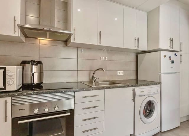 1 soverom Leilighet til salgs i Los Balcones med svømmebasseng - € 117 000 (Ref: 10160548)