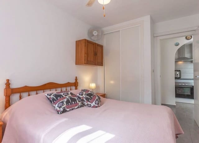 1 soverom Leilighet til salgs i Los Balcones med svømmebasseng - € 117 000 (Ref: 10160548)