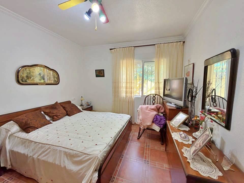 3 bedroom Villa for sale in San Miguel de Salinas with pool garage - € 369,000 (Ref: 10160793)