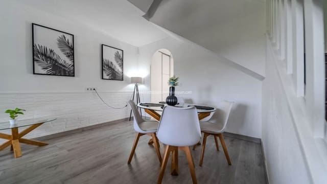 3 slaapkamer Huis te koop in Villamartin, Orihuela met zwembad - € 259.995 (Ref: 10163981)