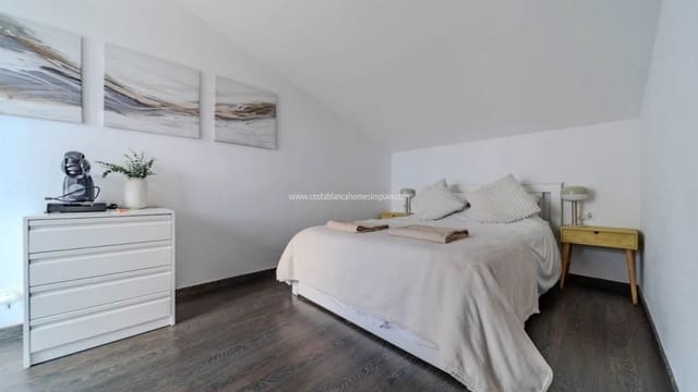 3 slaapkamer Huis te koop in Villamartin, Orihuela met zwembad - € 259.995 (Ref: 10163981)