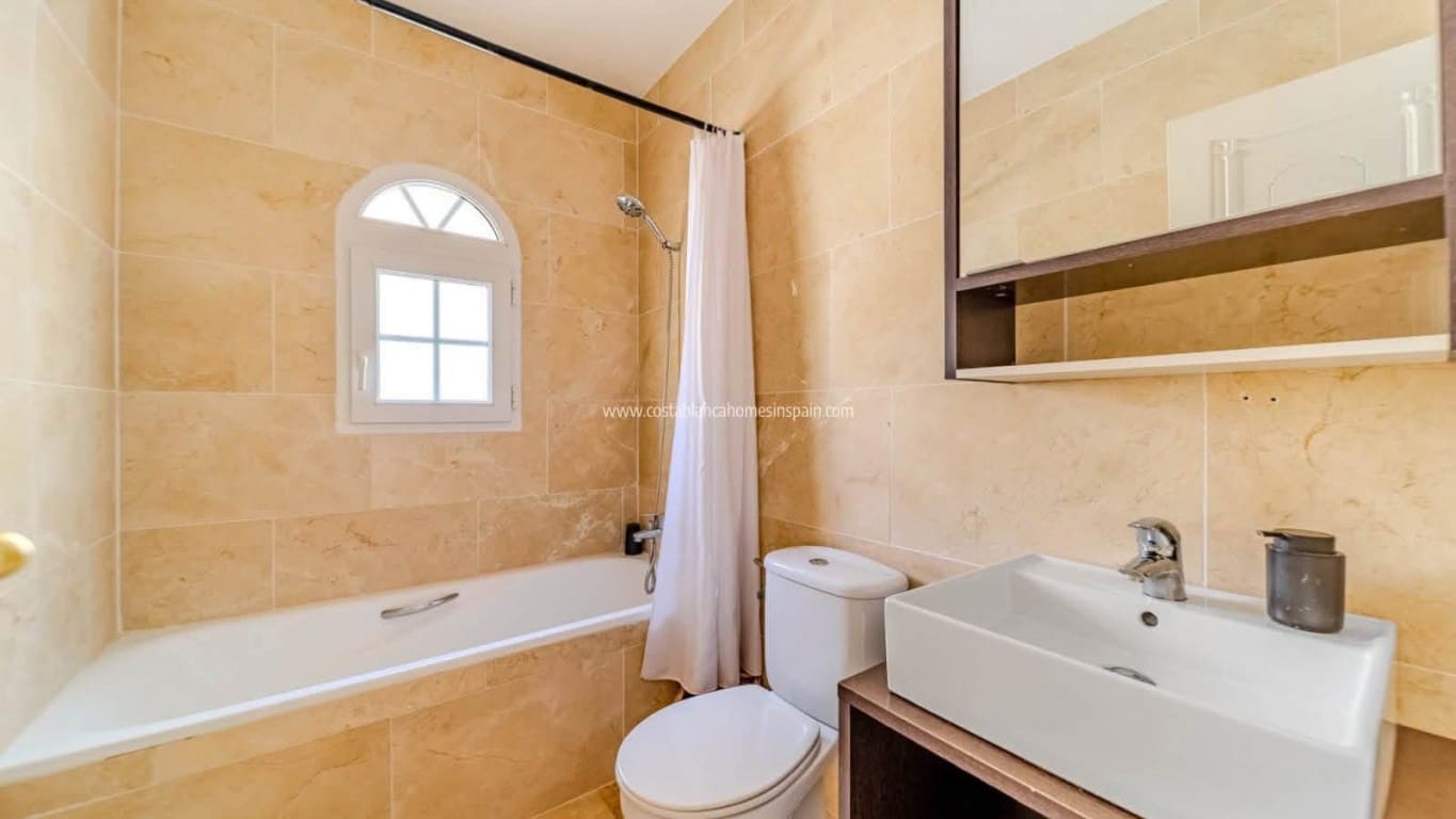 3 soveværelse Villa til salg i Las Ramblas Golf med swimmingpool garage - € 599.995 (Ref: 10163982)
