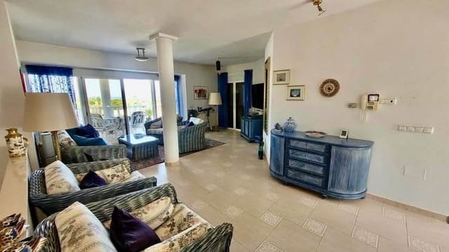 3 quarto Moradia para venda em Pilar de la Horadada ciudad, Pilar de la Horadada com piscina garagem - 470 000 € (Ref: 10164048)