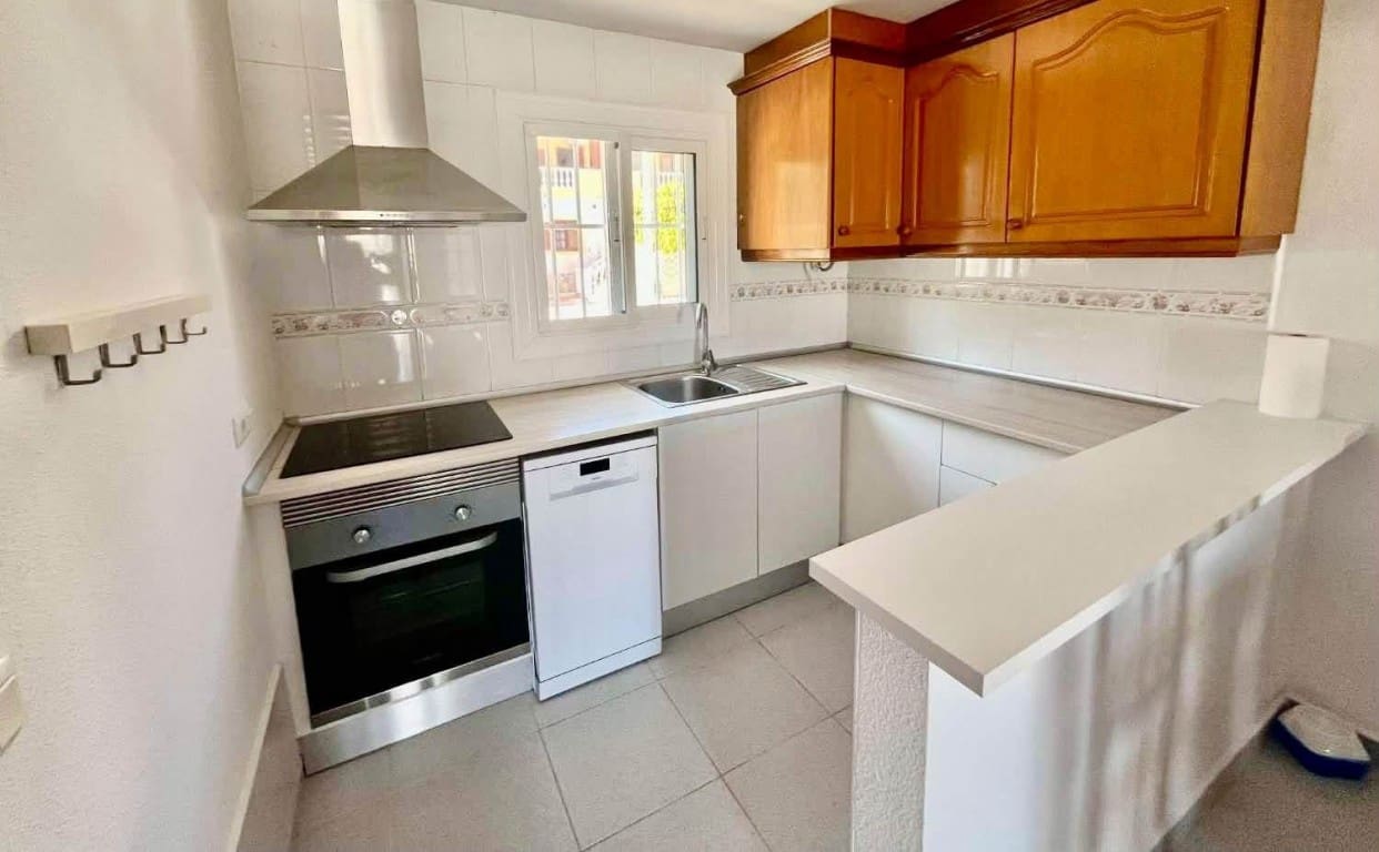 2 soveværelse Lejlighed til salg i Playa Flamenca - € 155.950 (Ref: 10164049)