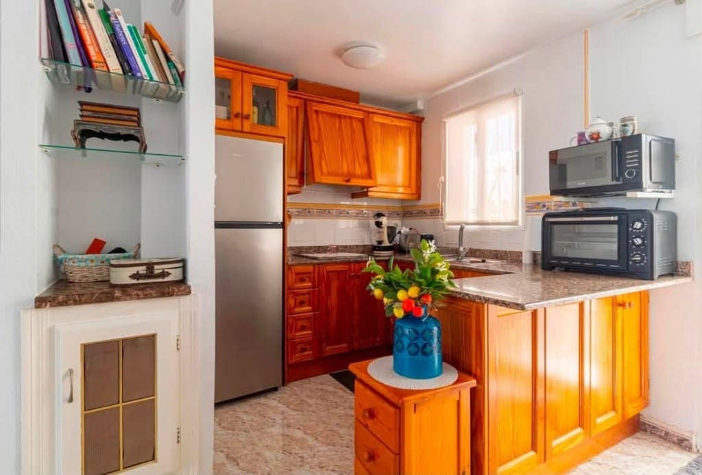 2 slaapkamer Halfvrijstaande villa te koop in Cabo Roig met zwembad garage - € 229.000 (Ref: 10165925)