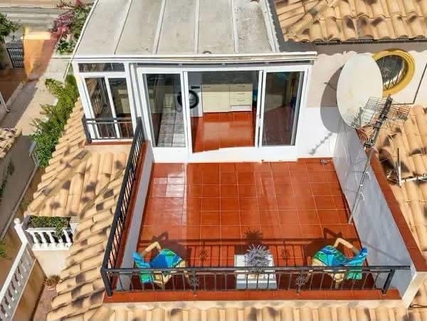 2 Zimmer Doppelhaus zu verkaufen in Playa Flamenca mit Pool Garage - 225.000 € (Ref: 10174185)