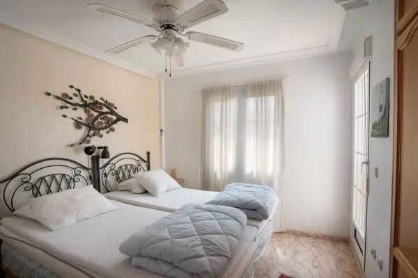 3 Zimmer Doppelhaus zu verkaufen in Playa Flamenca mit Pool Garage - 245.000 € (Ref: 10174237)