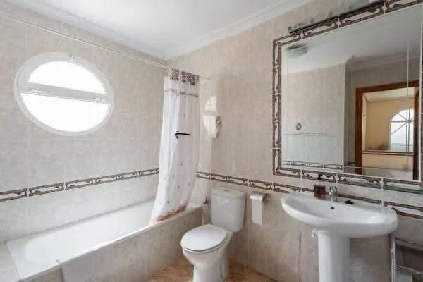 3 Zimmer Doppelhaus zu verkaufen in Playa Flamenca mit Pool Garage - 245.000 € (Ref: 10174237)