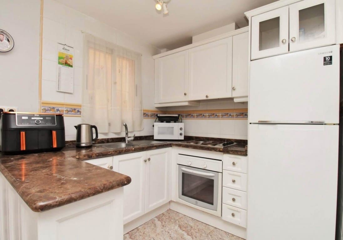 2 sovrum Hus till salu i Villamartin med pool garage - 154 950 € (Ref: 10174238)
