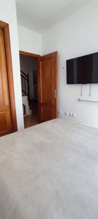 3 soverom Kjedet enebolig til salgs i Playa Flamenca med svømmebasseng - € 239 950 (Ref: 10174240)