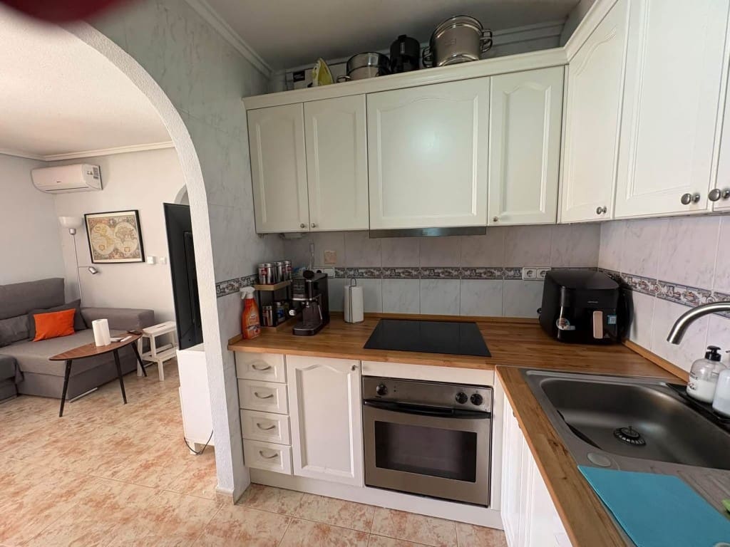 2 Zimmer Doppelhaus zu verkaufen in Playa Flamenca mit Pool Garage - 214.900 € (Ref: 10174242)