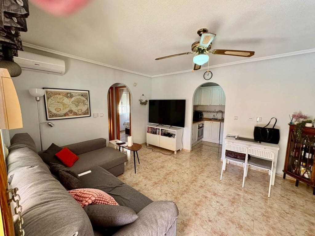 2 Zimmer Doppelhaus zu verkaufen in Playa Flamenca mit Pool Garage - 214.900 € (Ref: 10174242)