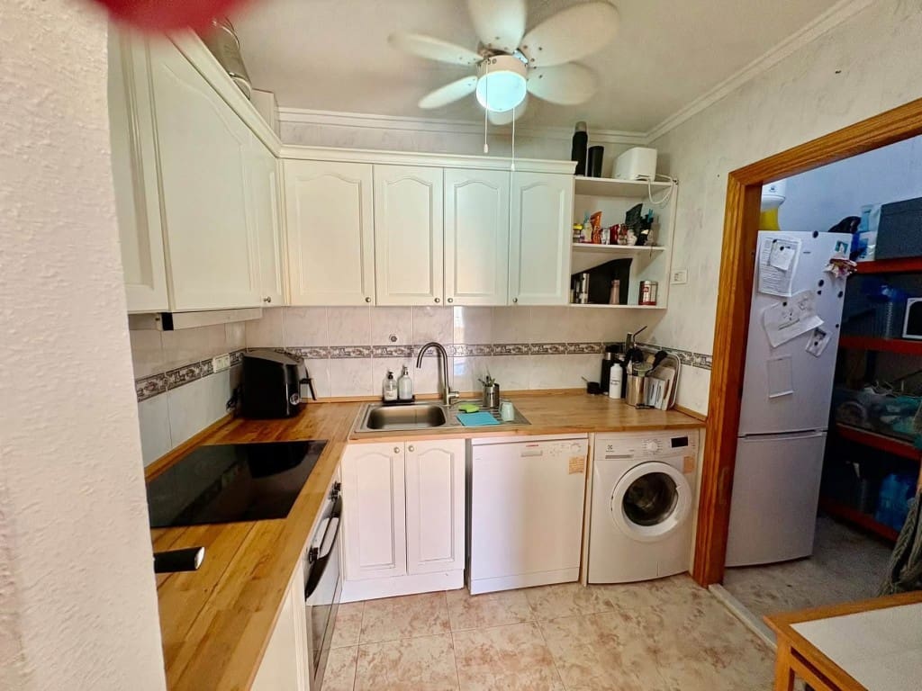 2 Zimmer Doppelhaus zu verkaufen in Playa Flamenca mit Pool Garage - 214.900 € (Ref: 10174242)