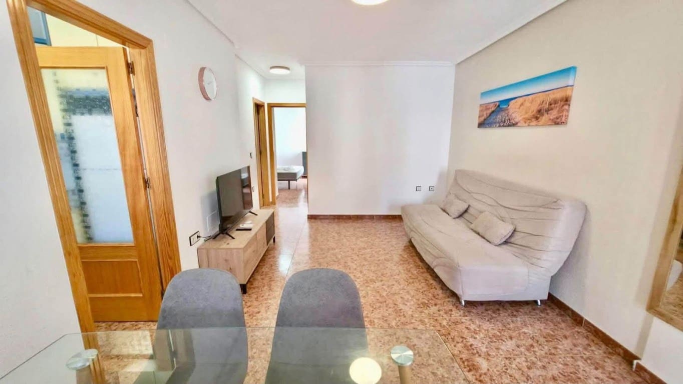 2 soverom Leilighet til salgs i Los Altos med svømmebasseng - € 134 900 (Ref: 10181682)