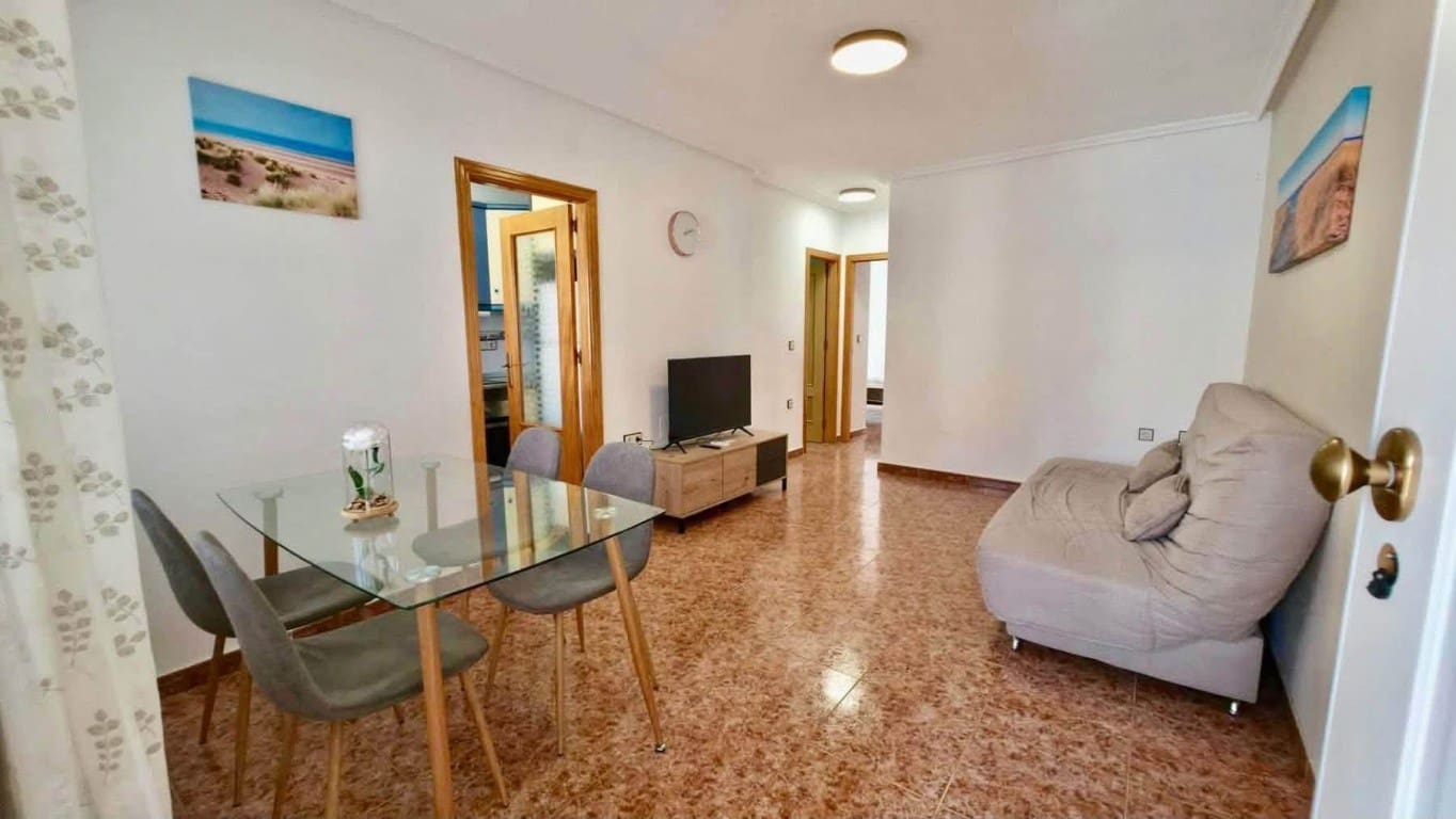 2 soverom Leilighet til salgs i Los Altos med svømmebasseng - € 134 900 (Ref: 10181682)