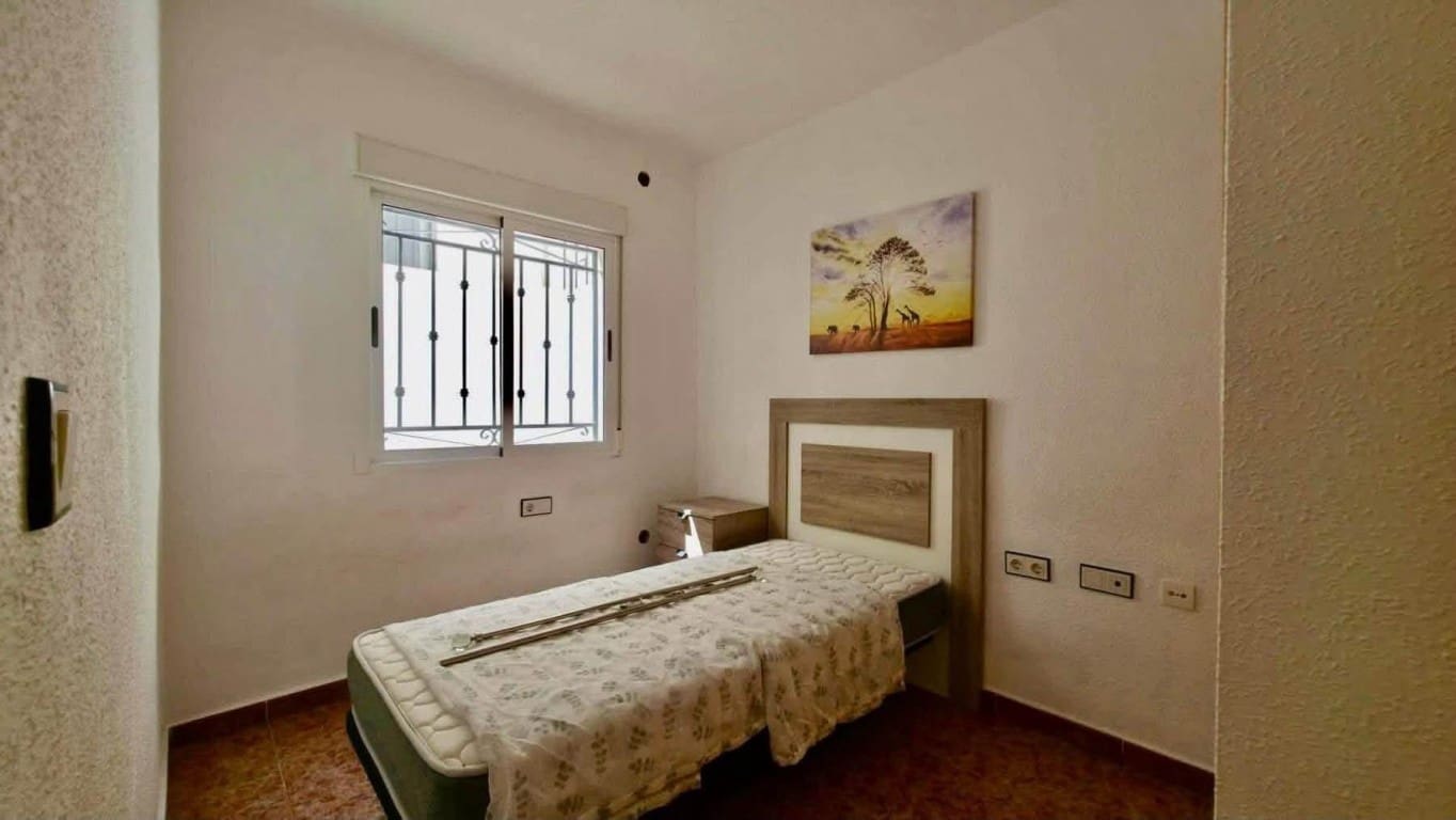 2 soverom Leilighet til salgs i Los Altos med svømmebasseng - € 134 900 (Ref: 10181682)