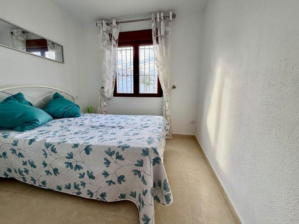 2 Zimmer Doppelhaus zu verkaufen in Villamartin - 179.900 € (Ref: 10182025)