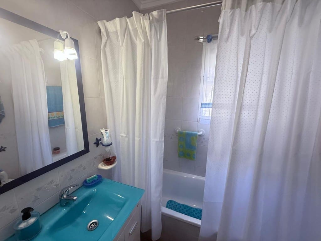 3 chambre Appartement à vendre à Playa Flamenca avec piscine garage - 139 000 € (Ref: 10182256)
